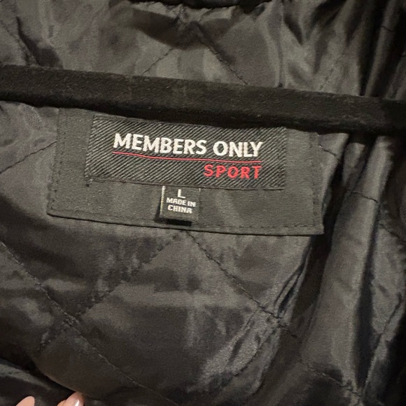 Members Only Black Windbreaker Jacket - Picture 7 of 8